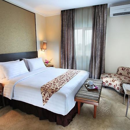 Swiss-Belinn ปังกาลันบุน ภายนอก รูปภาพ