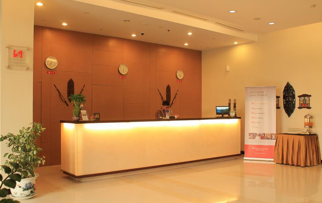 Swiss-Belinn ปังกาลันบุน ภายนอก รูปภาพ