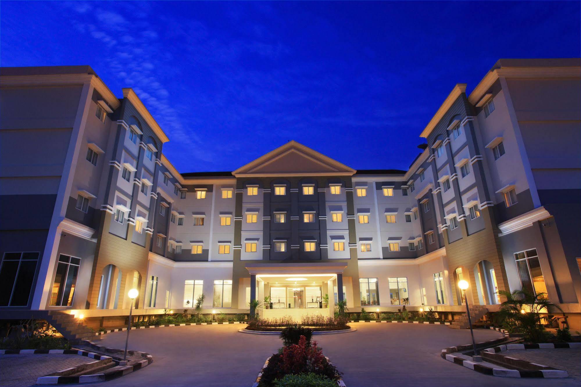 Swiss-Belinn ปังกาลันบุน ภายนอก รูปภาพ